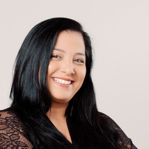 Alinne-Rodrigues-Dias